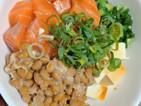 簡単！！サーモんねばねば丼